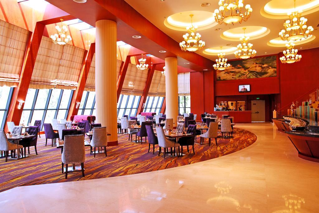 Отель Ramada Plaza By Wyndham Chongqing West Экстерьер фото