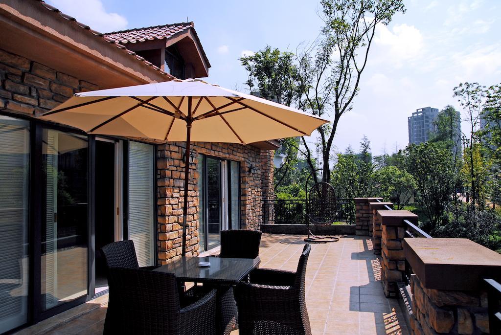 Отель Ramada Plaza By Wyndham Chongqing West Экстерьер фото